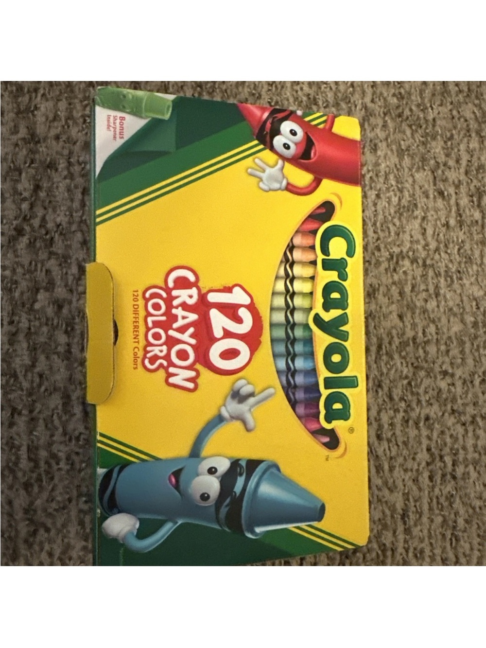 Crayola 120 Crayon Colors Pack - with sharpener